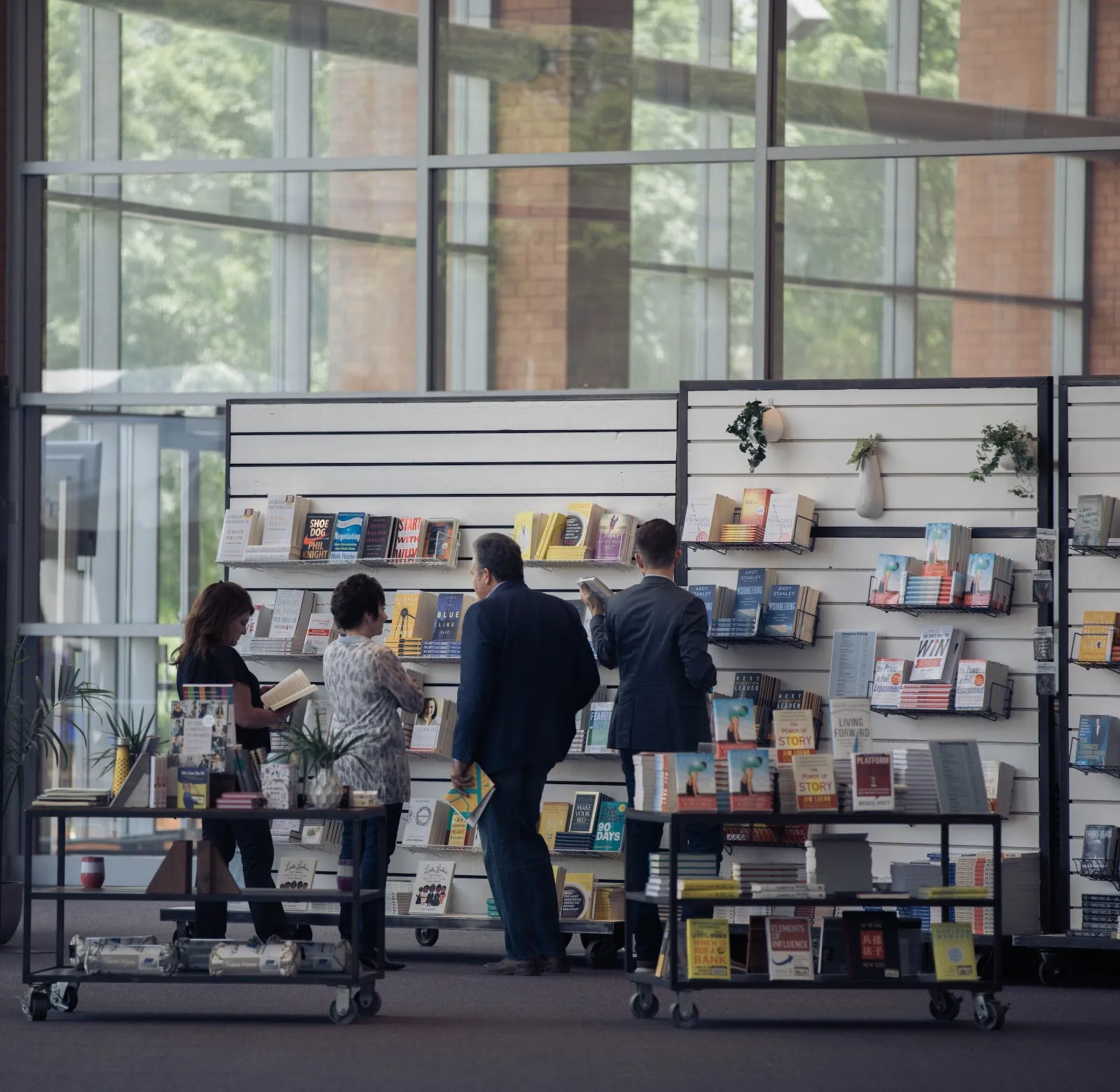 The Leadercast bookstore
